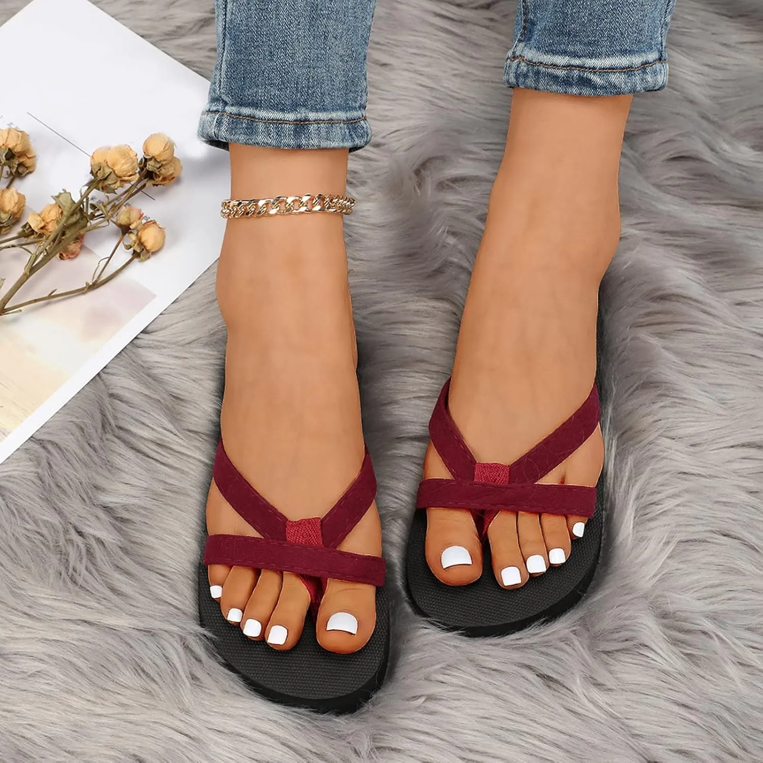 Flip Flops for Women 2025 Comfy Fit Breathable Flat Sandals Orthopetic Non-Slip Open Toe Slippers Summer Casual Beach Slides