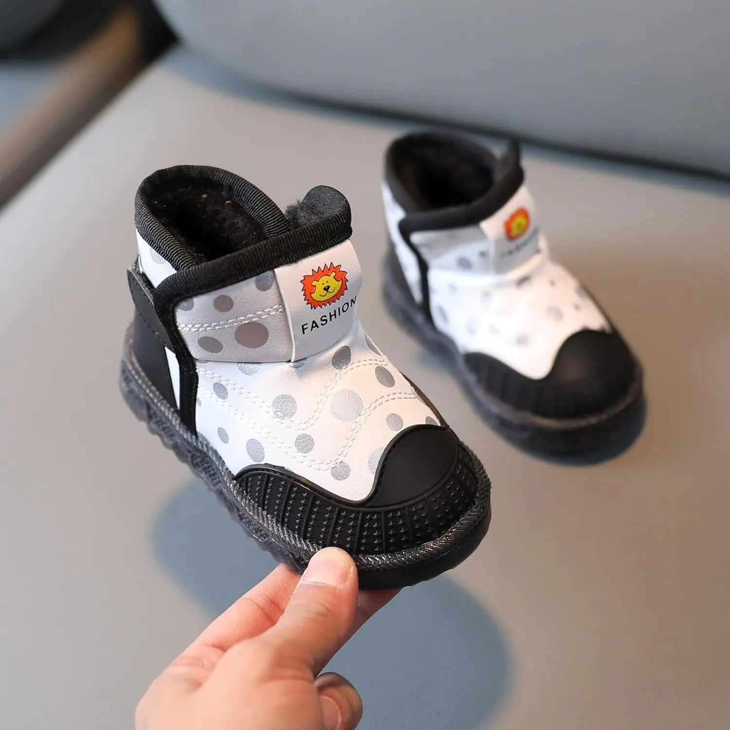 High Top Light Up Toddler Sneakers Boys Girls Cotton Plush Warm Fashion Sneaker Cute Casual Walking Snow Boots