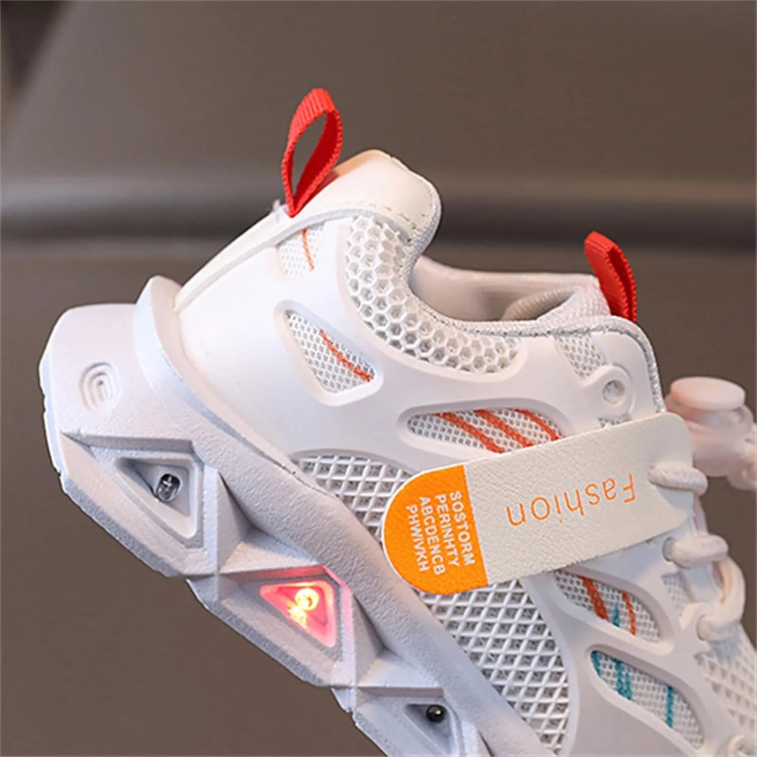 Kids Light Up Sneakers Boys Girls Soft Sole Breathable Sport Shoes LED Glowing Luminous Tennis Sneakers for Outdoor