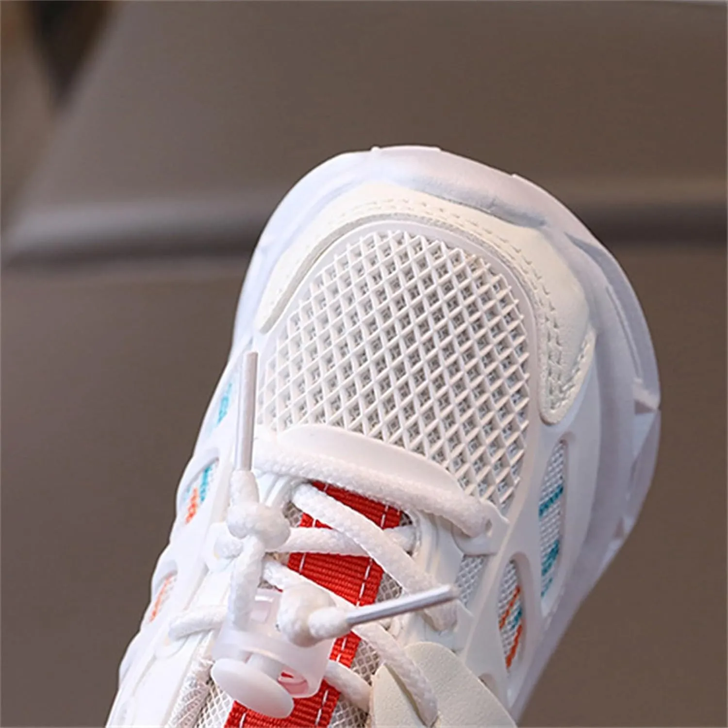 Kids Light Up Sneakers Boys Girls Soft Sole Breathable Sport Shoes LED Glowing Luminous Tennis Sneakers for Outdoor
