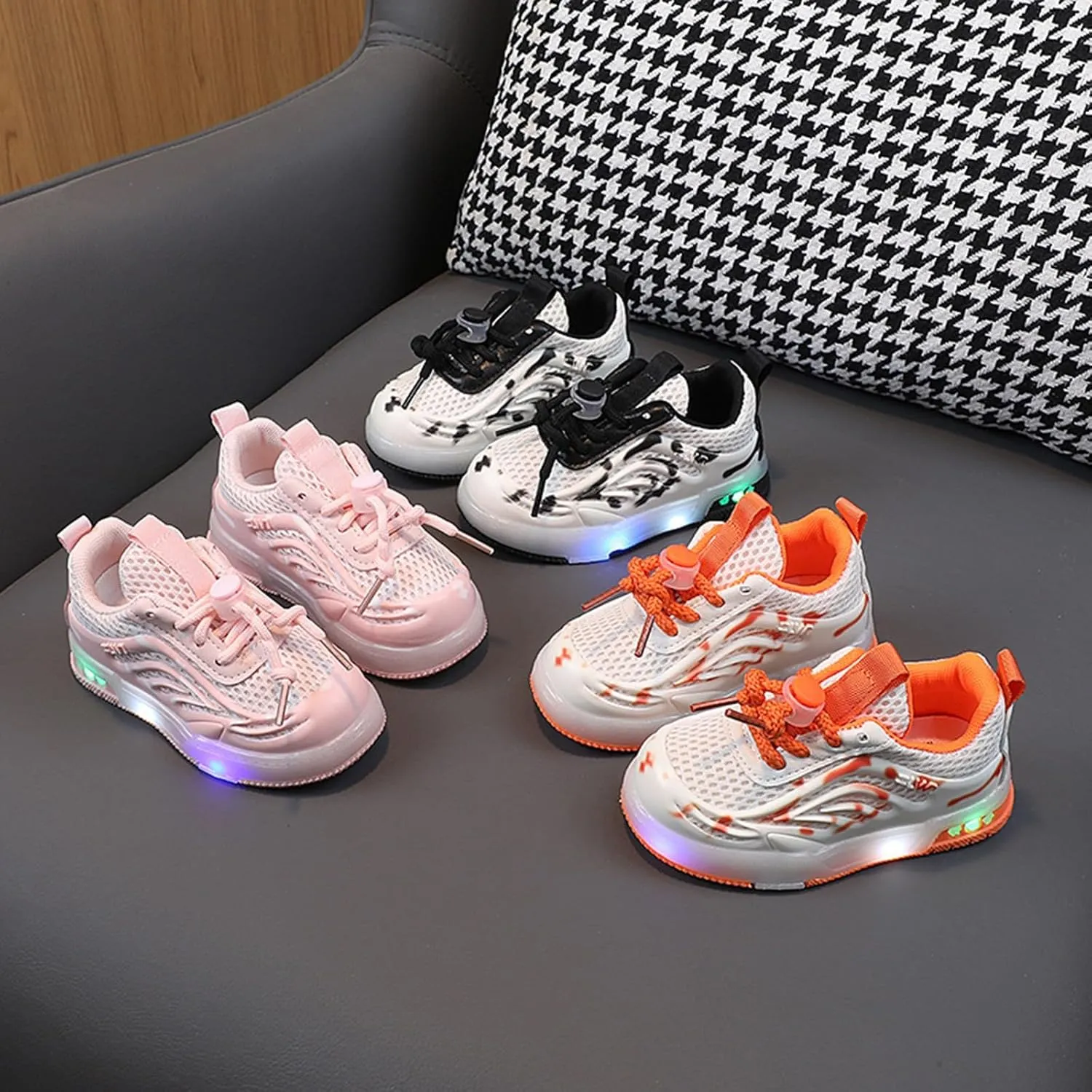 Kids Toddler Light Up Flashing Shoes Girls Boys Lightweight Breathable Flat Walking Sneaker with Girls Shoe Size 3