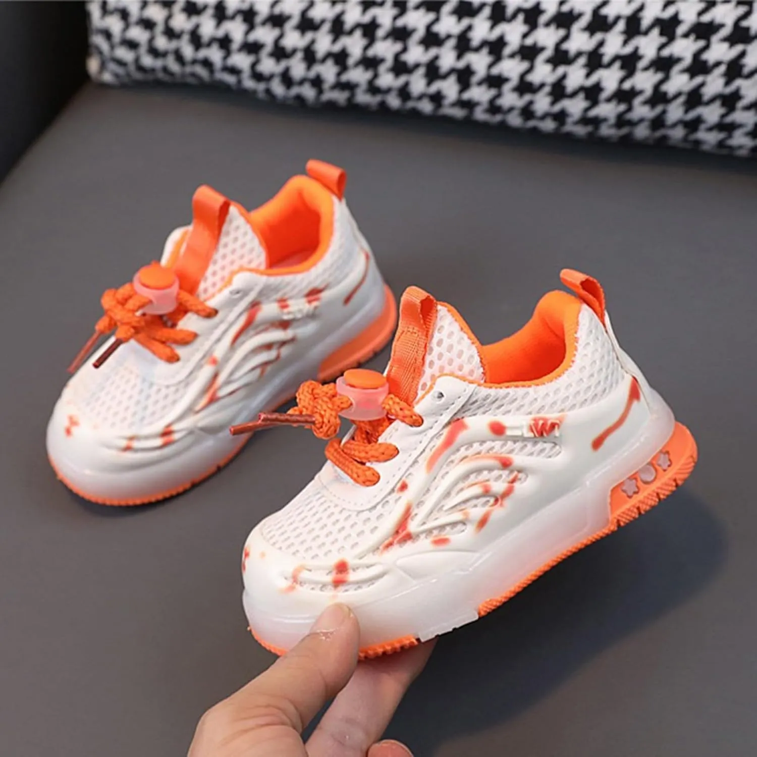Kids Toddler Light Up Flashing Shoes Girls Boys Lightweight Breathable Flat Walking Sneaker with Girls Shoe Size 3