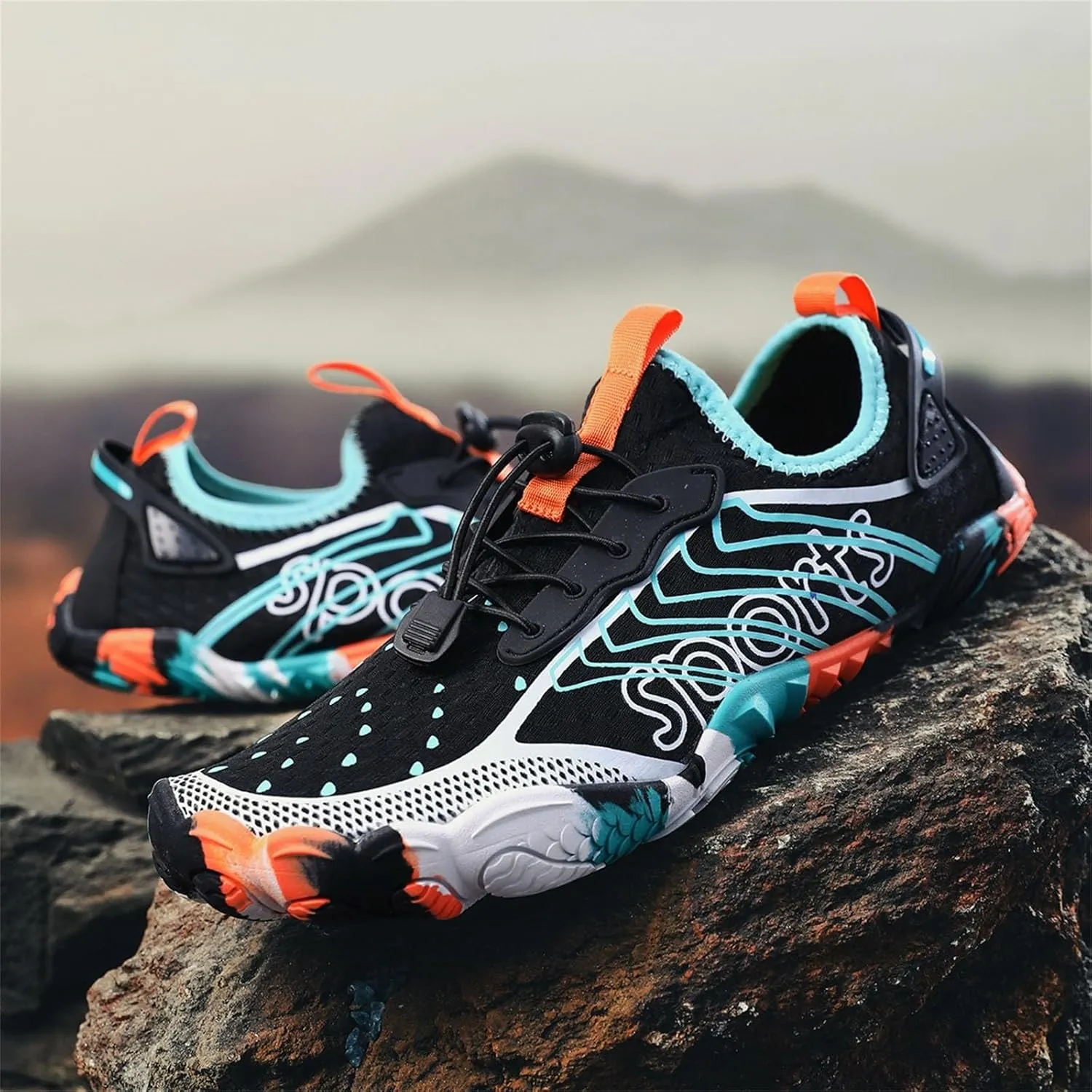 Men's and Women's Non Slip Water Shoes Quick Drying Outdoor River Tracing Hiking Running Fitness Shoes Mens Colorful Indoor Fitness Comfy Sneakers Summer Breathable Gym Sneakers