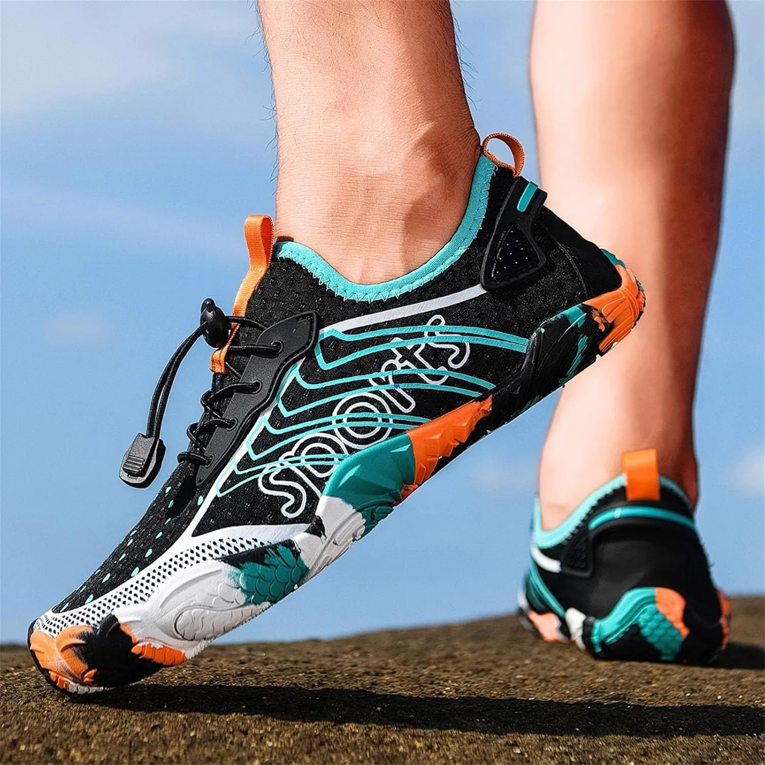 Men's and Women's Non Slip Water Shoes Quick Drying Outdoor River Tracing Hiking Running Fitness Shoes Mens Colorful Indoor Fitness Comfy Sneakers Summer Breathable Gym Sneakers