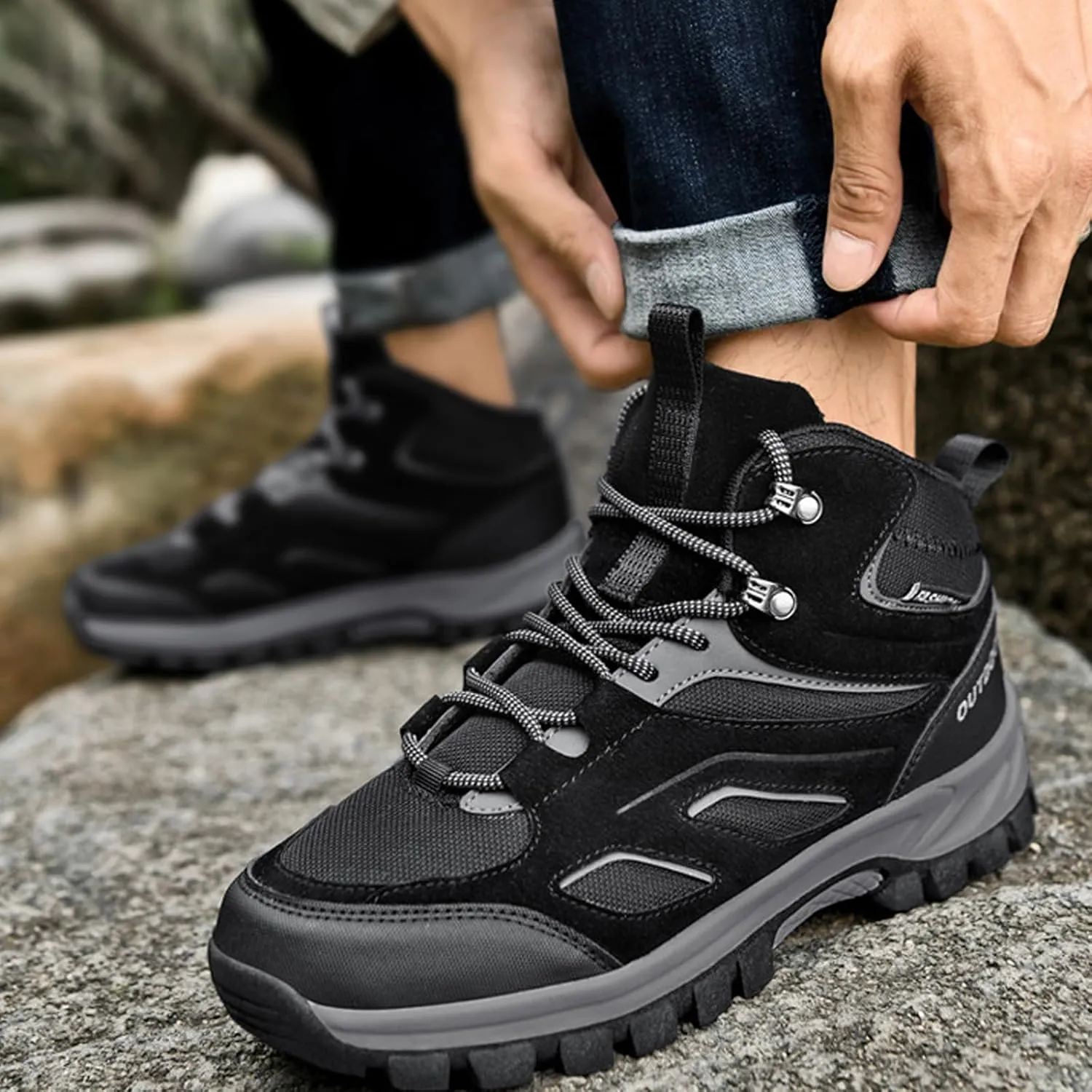 Men's Suede Stitching Outdoor Hiking Boots Comfortable Anti-Collision Round Toe Platform Non-Slip Hiking Outdoor Travel Tactical Boots Trekking Trail Shoes