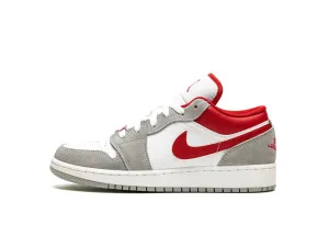 Nike Air Jordan 1 Low "Light Smoke Grey Gym Red"