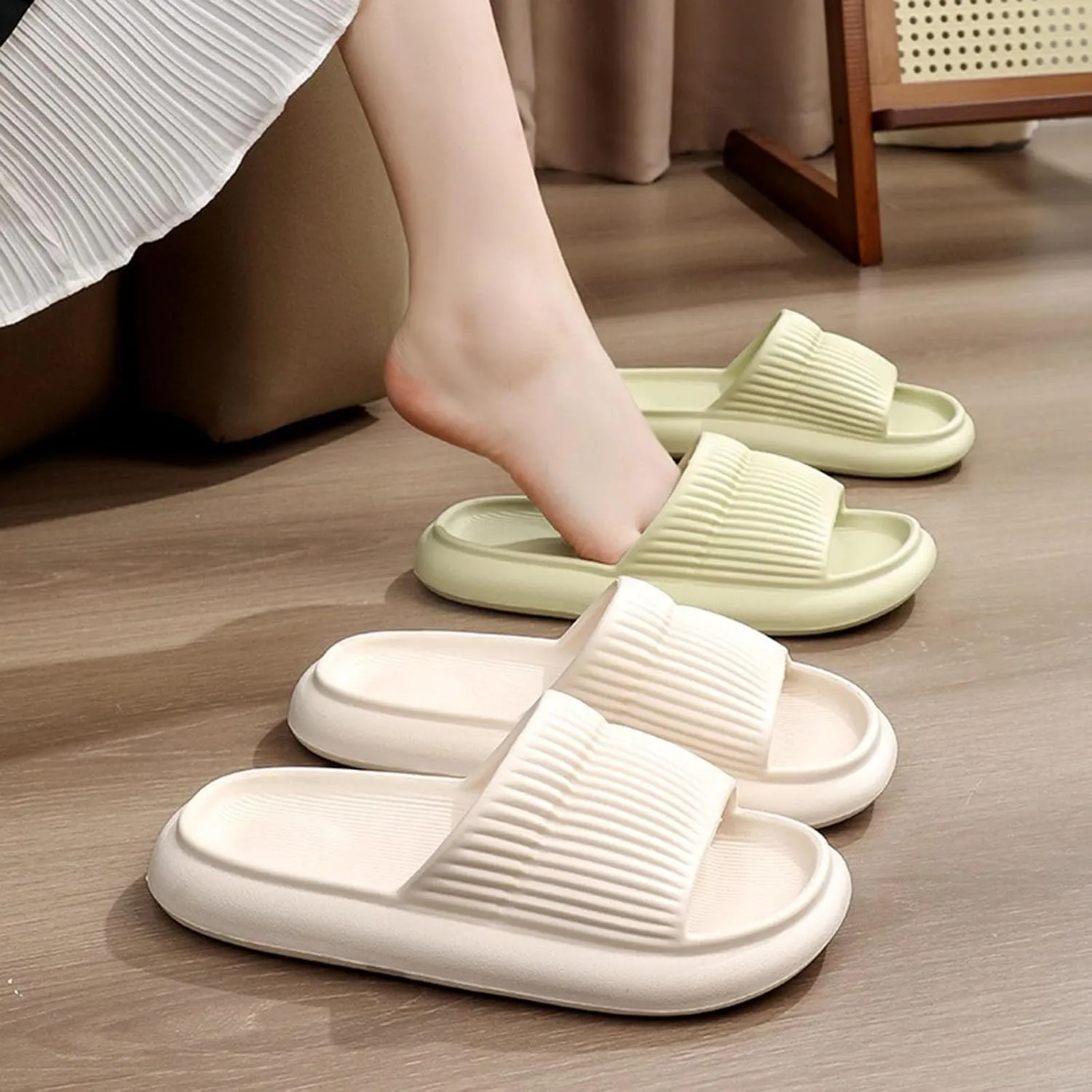 Summer Slipper for Men and Women Indoor Plus Size Slides Bathroom Sandals Report Home Sandals Slippers