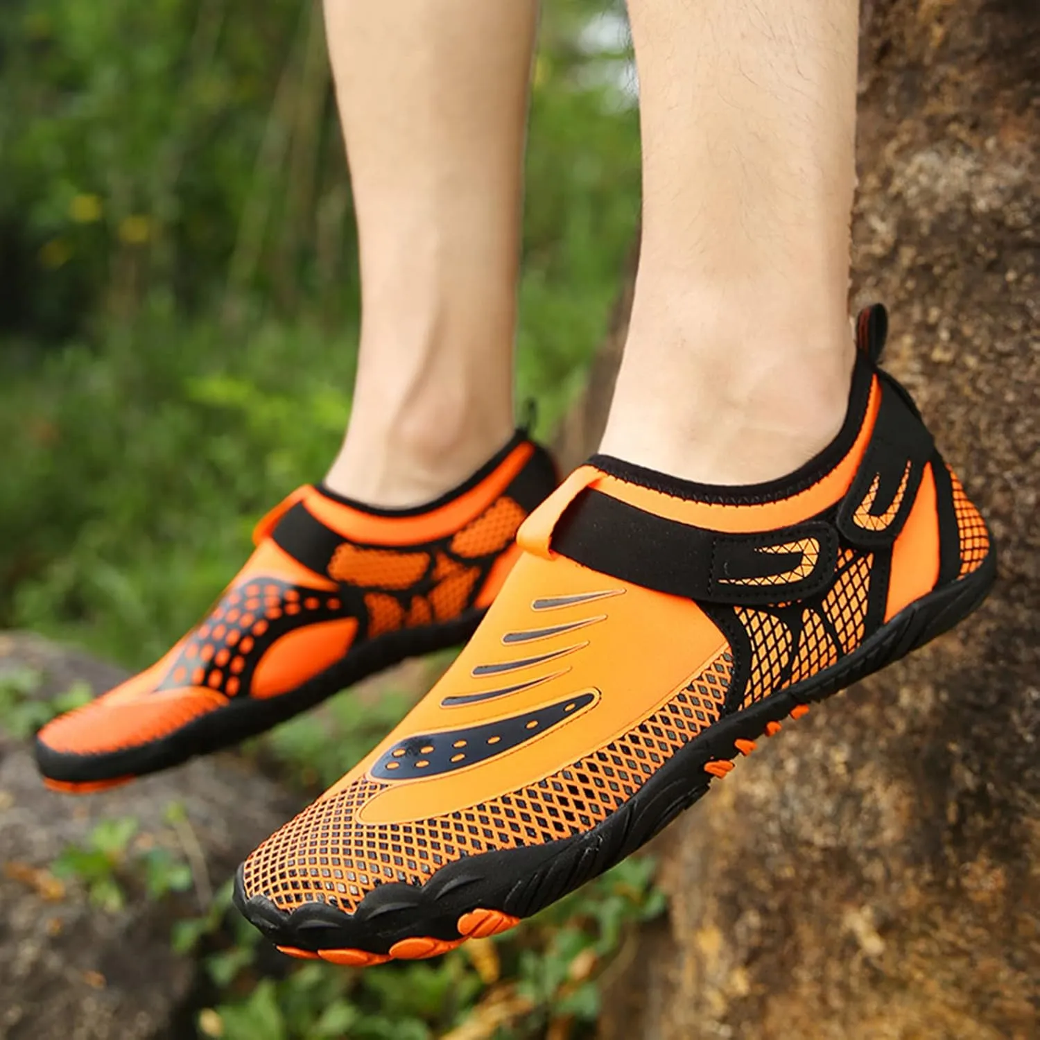 Summer Water Shoes Men and Women Quick Drying Shoes Hiking Swimming and Diving Shoes Tracing Shoes Light