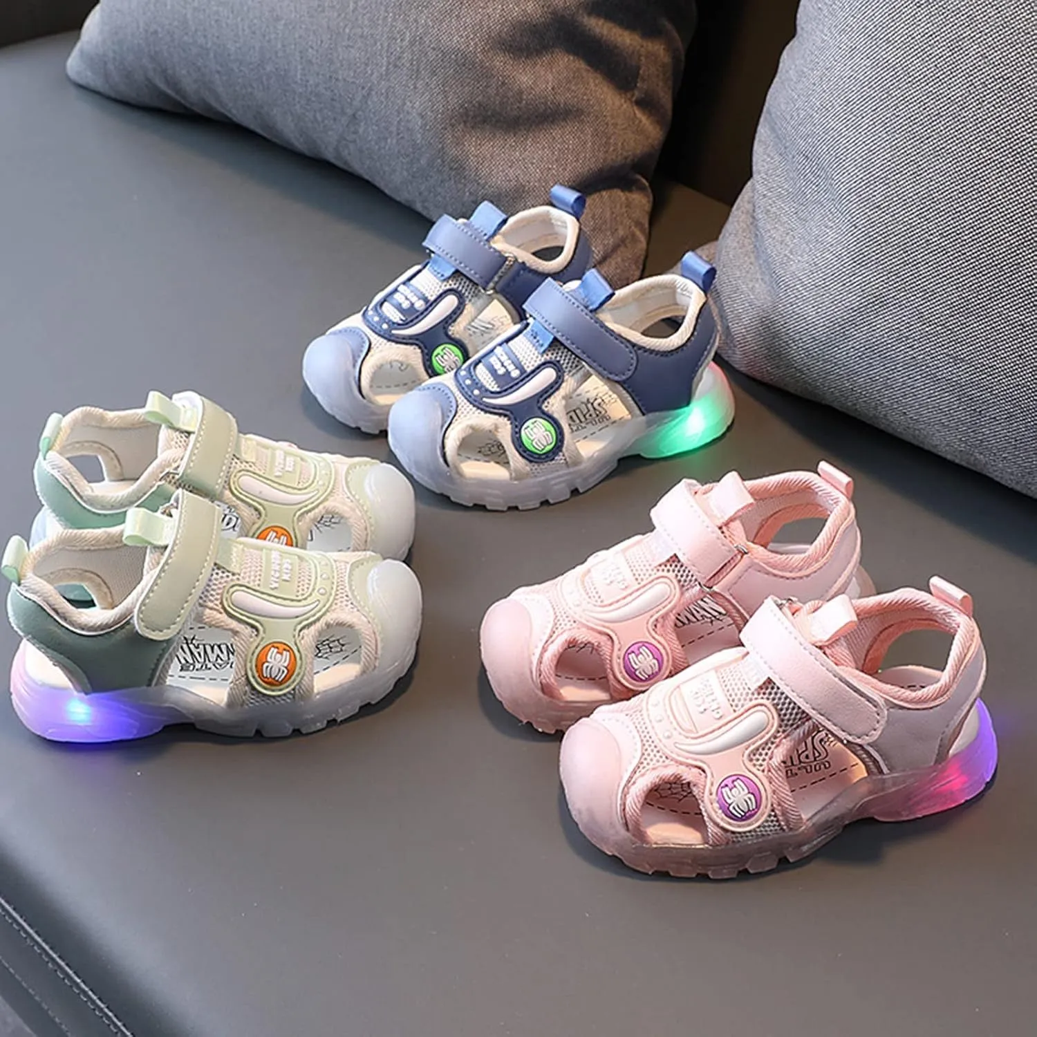 Toddler Kids Closed Toe Light Up Sport Sandals Cute Breathable Lightweight Outdoor Play Casual Athletic Sport Shoes