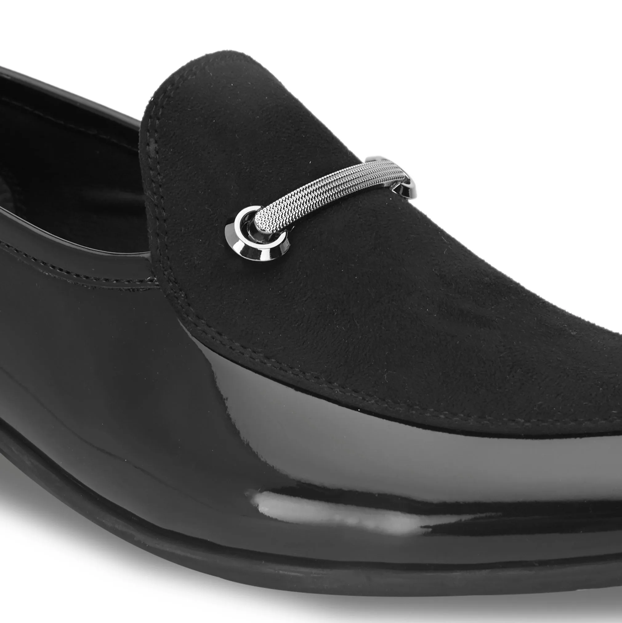 Valerio Black Slip-Ons
