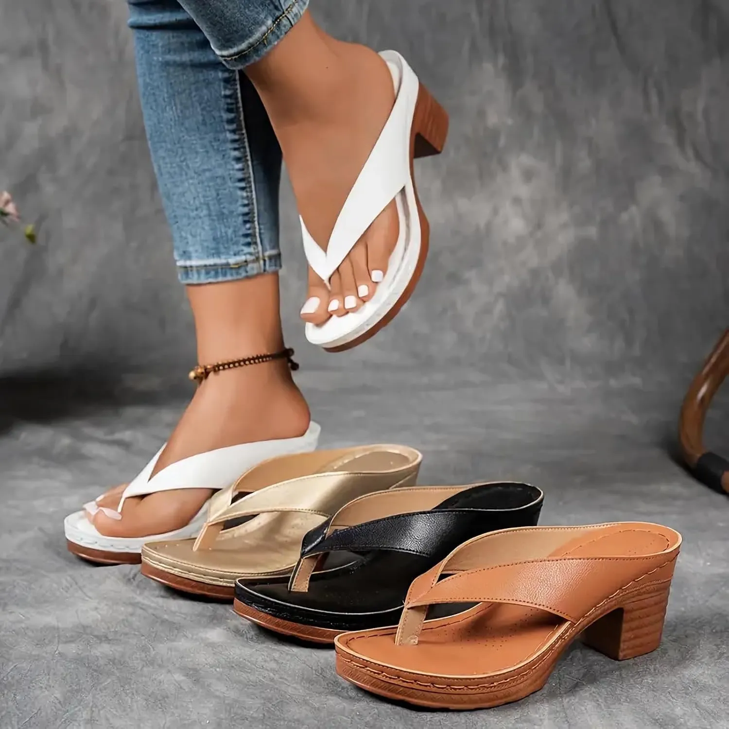 Women's Solid Color Summer Chunky Heel Thong Sandals Open Toe Slip On Square Toe Clip Toe Sandals for Women Dressy Comfortable Fashion Wedge Flip Flops Lightweight Breathable Wedding Trendy Slippers